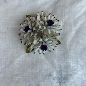 Corocraft Vintage Enamel Chrysanthemum Brooch White Purple